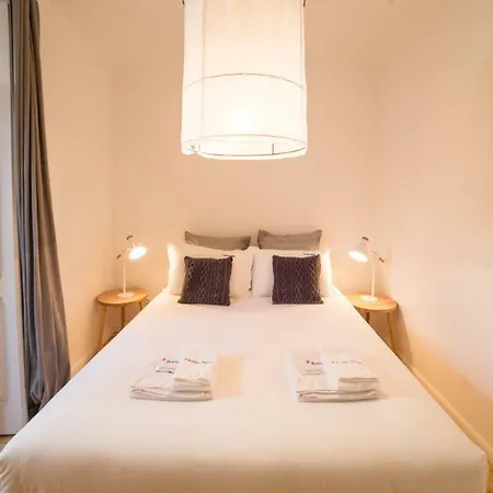 Διαμέρισμα Flh Madragoa Bright Place *