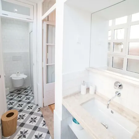 Διαμέρισμα Flh Madragoa Bright Place *