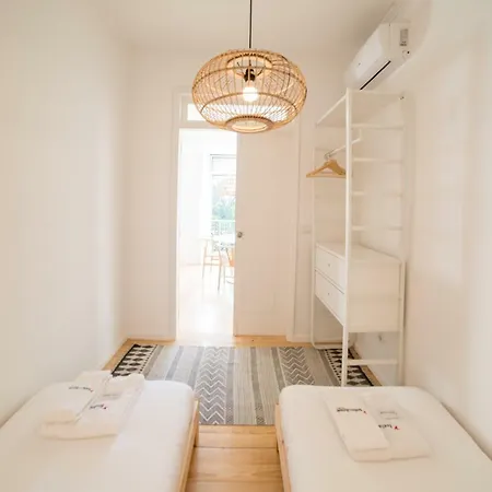 Flh Madragoa Bright Place Apartamento *