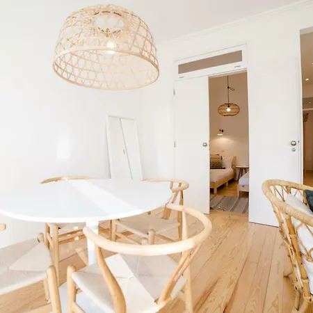 Flh Madragoa Bright Place Apartamento *
