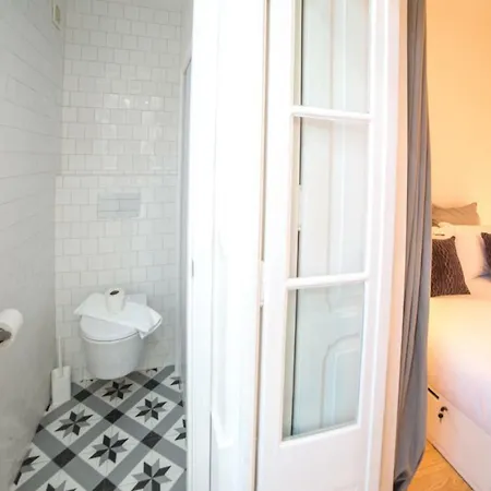 Flh Madragoa Bright Place Apartment Lisbon